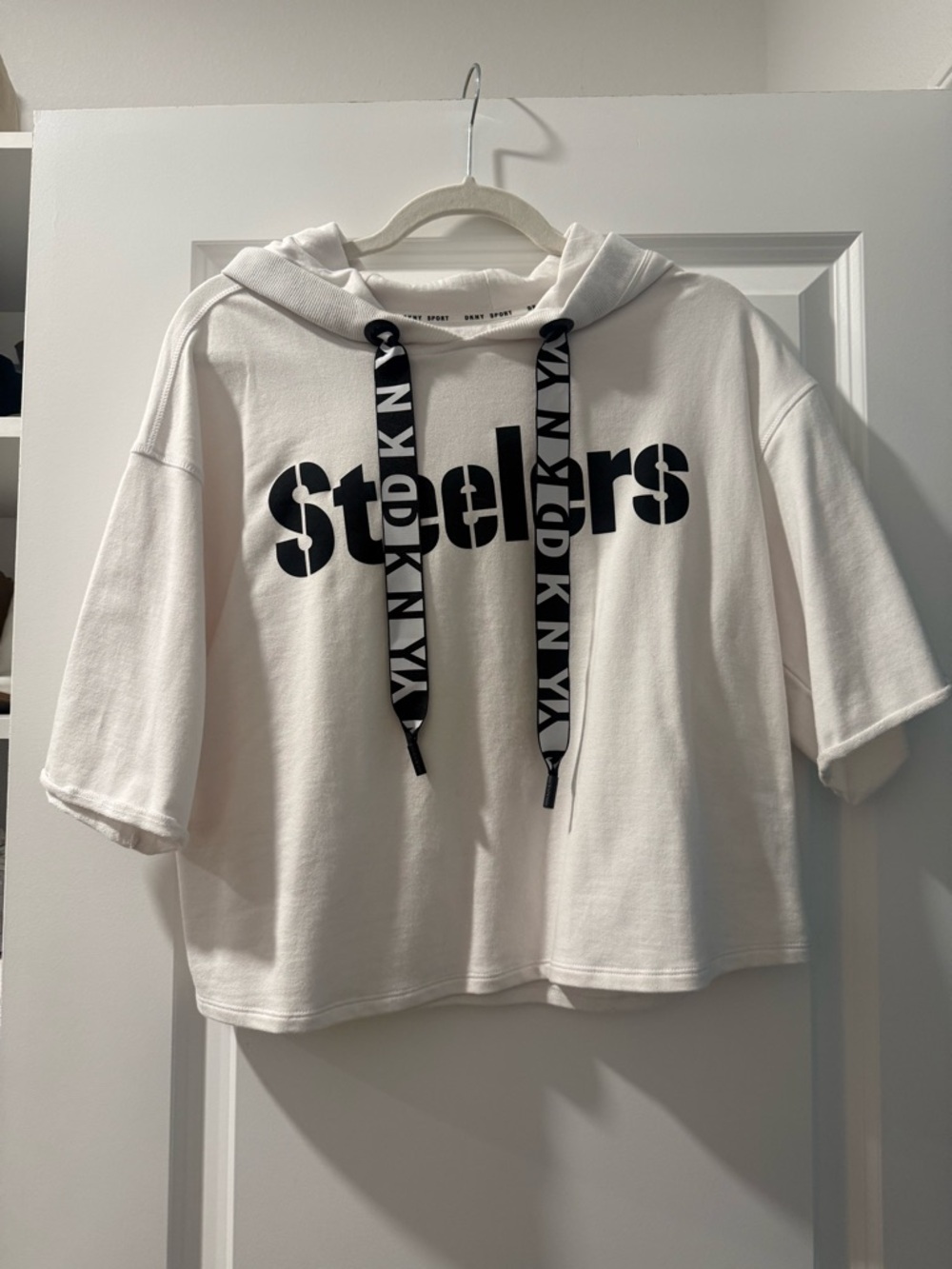 DKNY White 'Steelers' Hooded Crop Tee